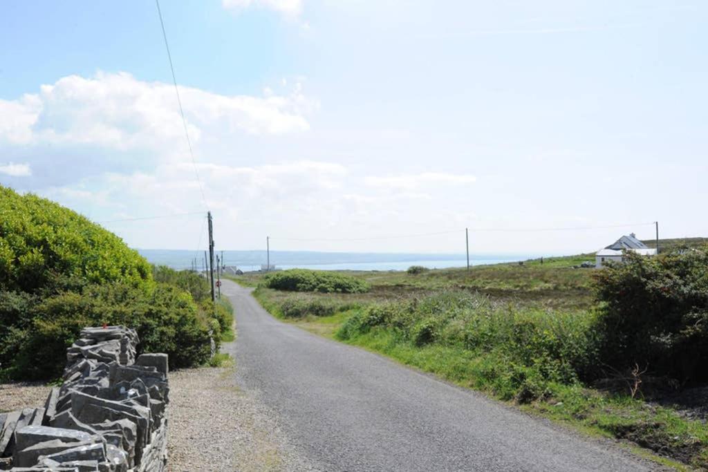 Red Stonecutters Cottage, Doolin Carrowauff المظهر الخارجي الصورة