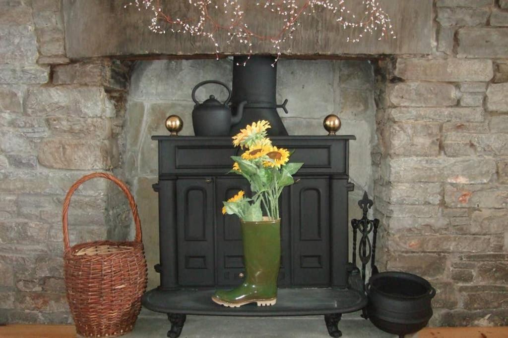 Red Stonecutters Cottage, Doolin Carrowauff المظهر الخارجي الصورة