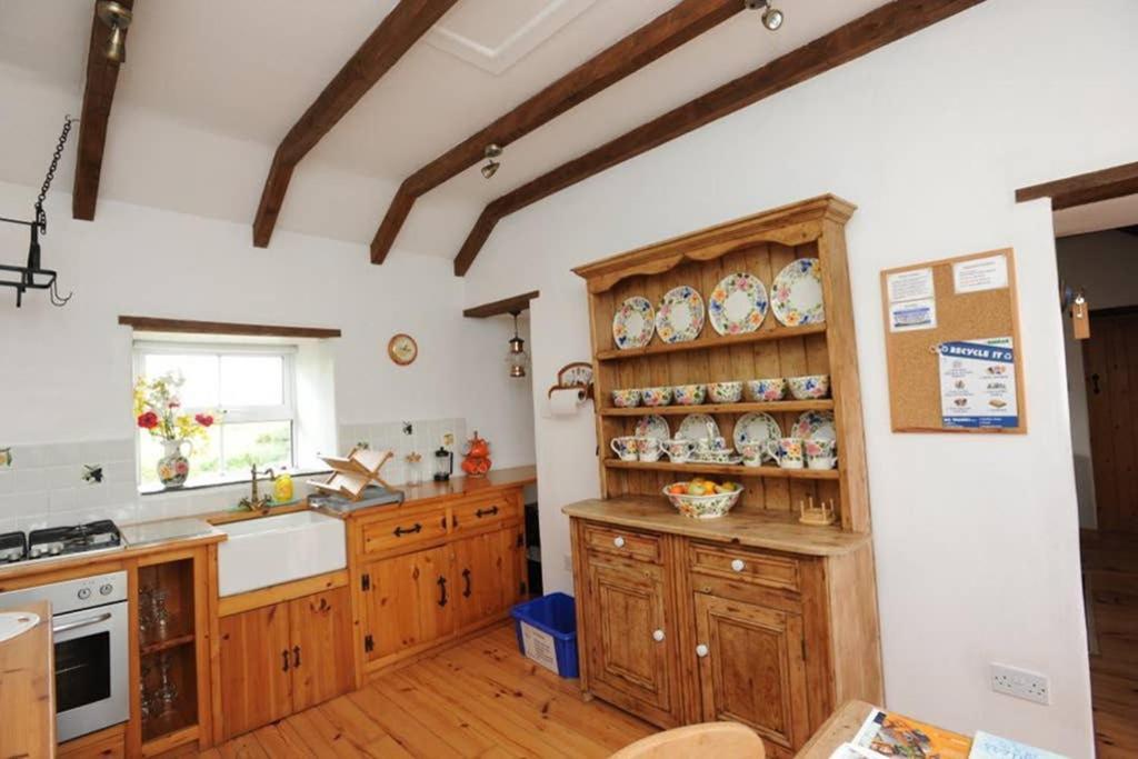 Red Stonecutters Cottage, Doolin Carrowauff المظهر الخارجي الصورة
