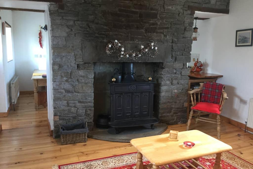 Red Stonecutters Cottage, Doolin Carrowauff المظهر الخارجي الصورة